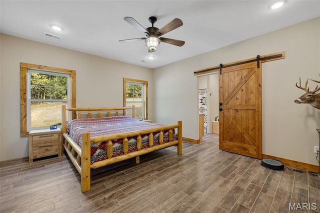 10051 Highway 32, Ste Genevieve, MO 63670