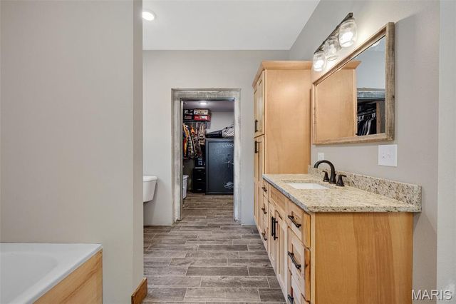 10051 Highway 32, Ste Genevieve, MO 63670