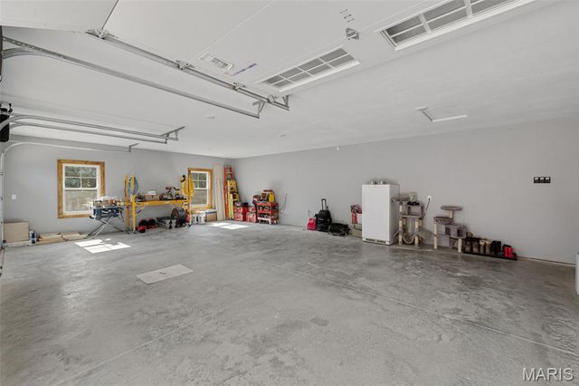 10051 Highway 32, Ste Genevieve, MO 63670