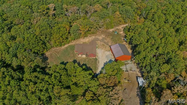 10051 Highway 32, Ste Genevieve, MO 63670