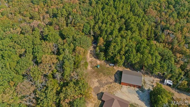 10051 Highway 32, Ste Genevieve, MO 63670