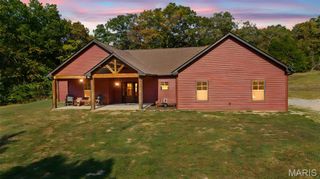 10051 Highway 32, Ste Genevieve, MO 63670