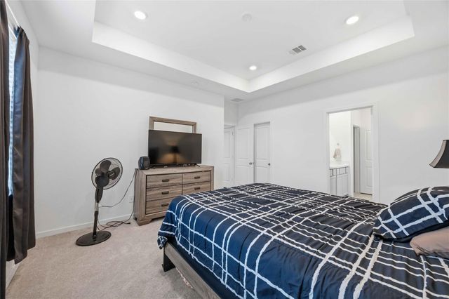 3024 Daw Boardwalk Drive, La Porte, TX 77571