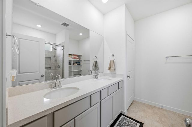 3024 Daw Boardwalk Drive, La Porte, TX 77571