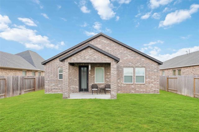 3024 Daw Boardwalk Drive, La Porte, TX 77571