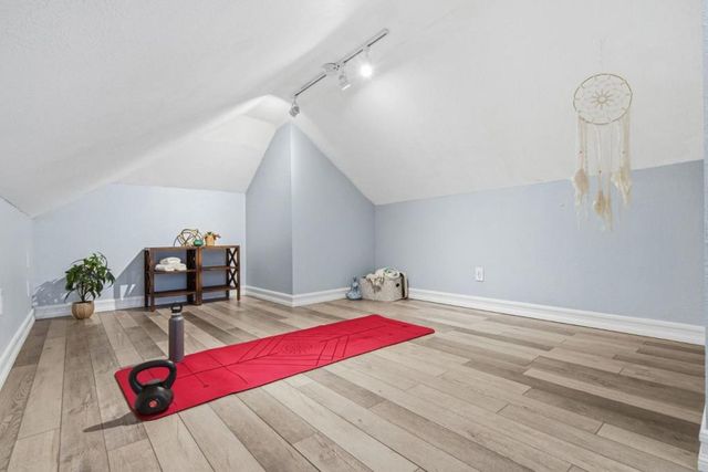1057 Shoal Drive, San Mateo, CA 94404