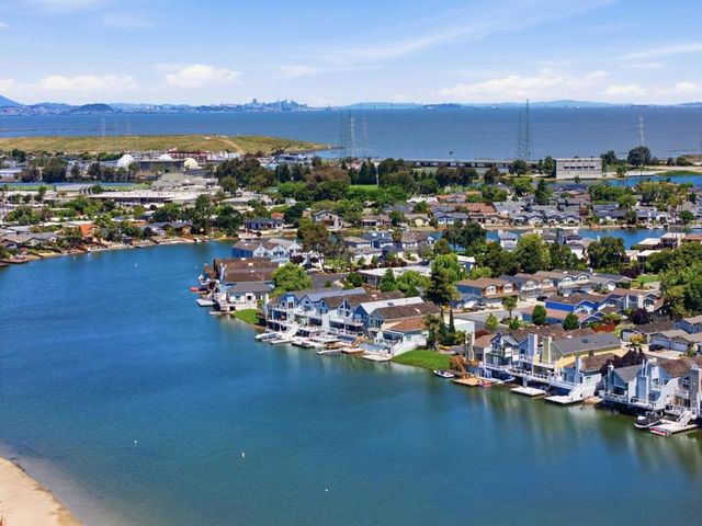 1057 Shoal Drive, San Mateo, CA 94404