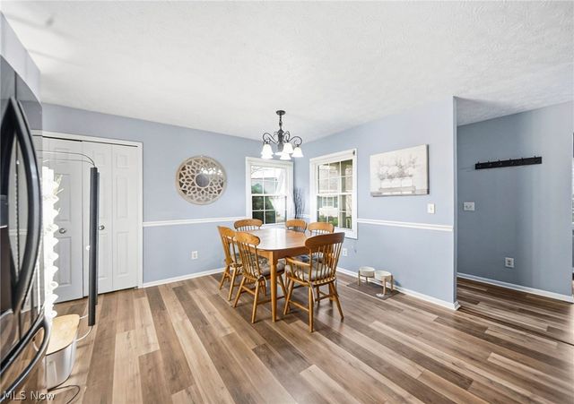 1960 Deerhaven Lane, Broadview Heights, OH 44147
