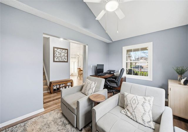 1960 Deerhaven Lane, Broadview Heights, OH 44147