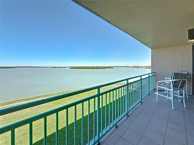 Key Capri KEY CAPRI 301, Treasure Island, FL 33706