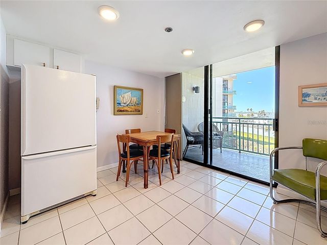 Key Capri KEY CAPRI 301, Treasure Island, FL 33706