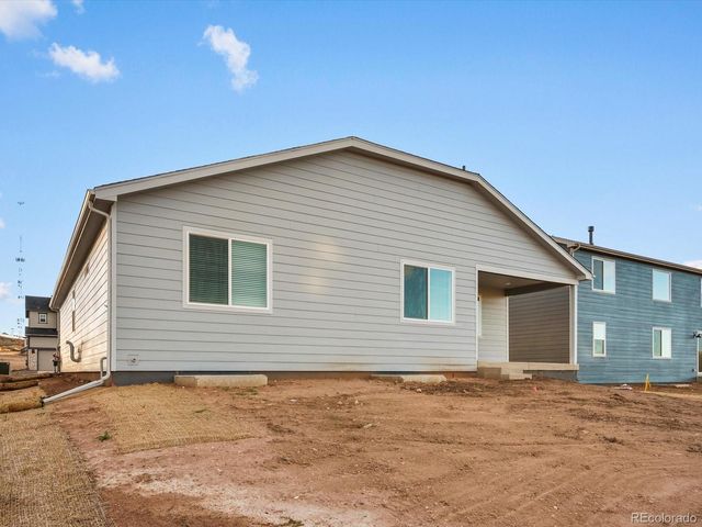1621 Yampa River Drive, Windsor, CO 80550