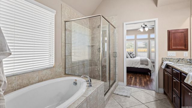 2152 Pioneer Pass, Seguin, TX 78155