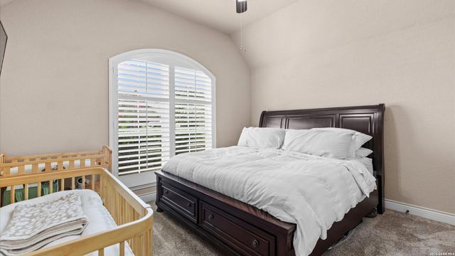 2152 Pioneer Pass, Seguin, TX 78155