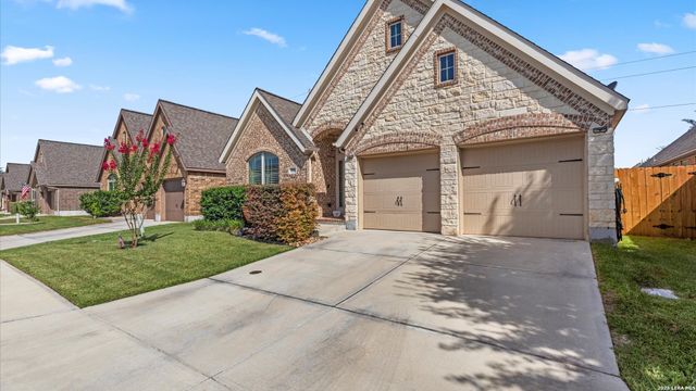 2152 Pioneer Pass, Seguin, TX 78155