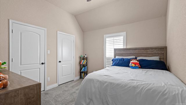 2152 Pioneer Pass, Seguin, TX 78155