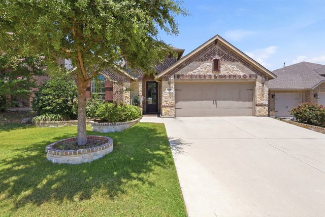 6053 Shiner Drive, Fort Worth, TX 76179
