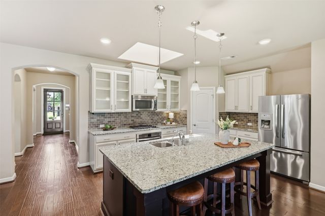 6053 Shiner Drive, Fort Worth, TX 76179