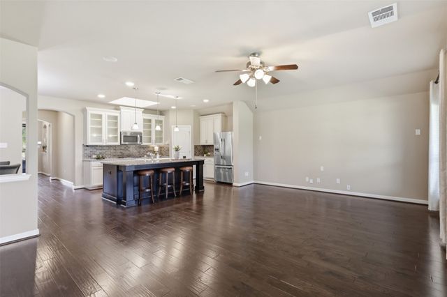 6053 Shiner Drive, Fort Worth, TX 76179