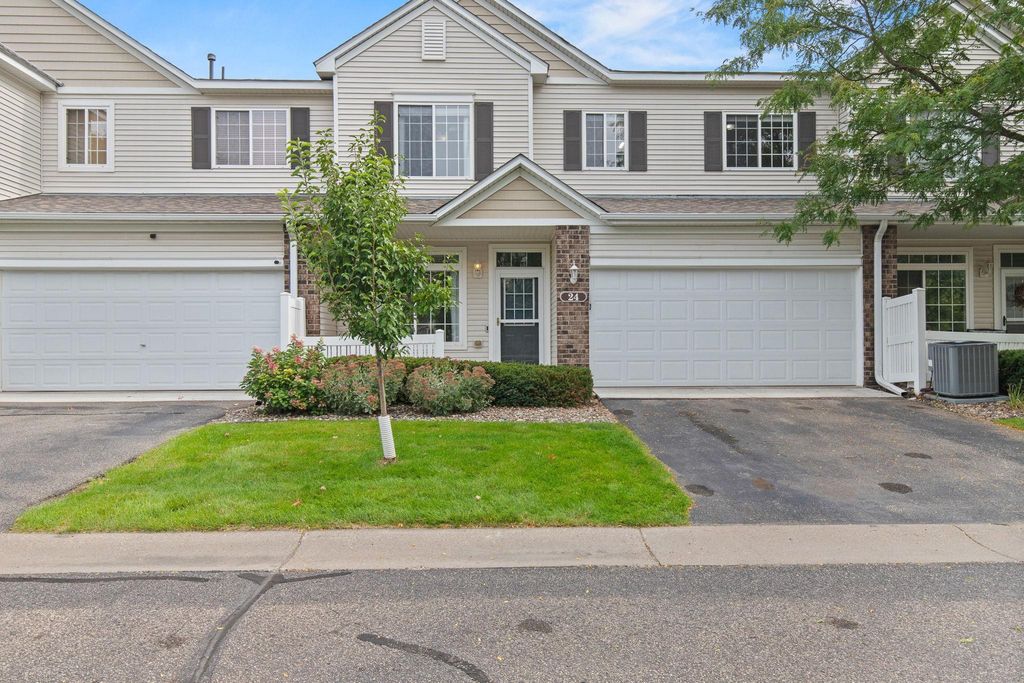 24 River Woods Drive W, Saint Paul Park, MN 55071 — exterior