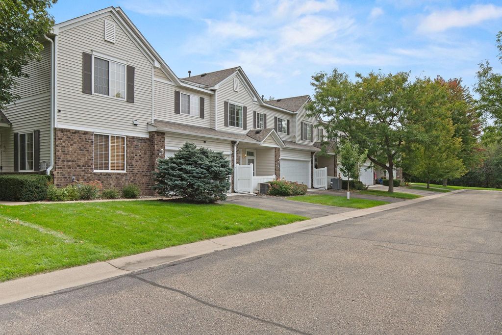 24 River Woods Drive W, Saint Paul Park, MN 55071 — photo 2