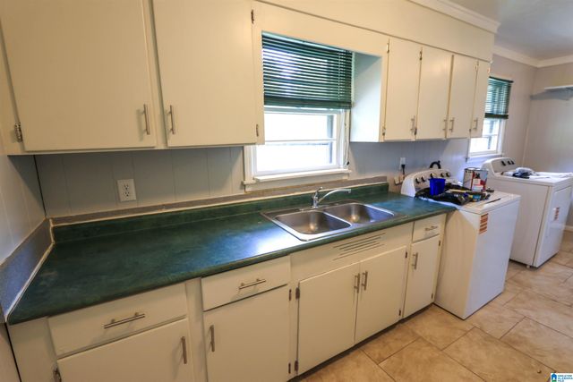 704 OLGA ANN DRIVE, Weaver, AL 36277