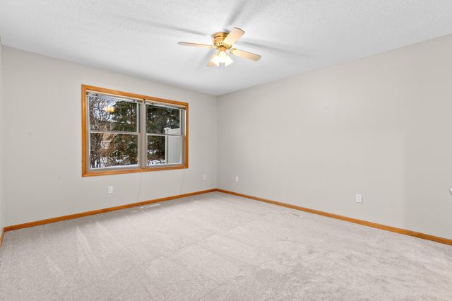 10993 Kirby Boulevard, Chisago City, MN 55013