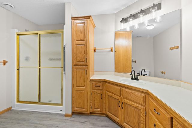 10993 Kirby Boulevard, Chisago City, MN 55013