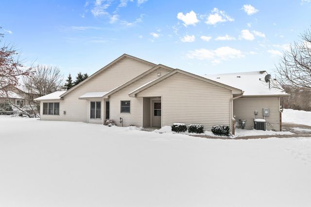 10993 Kirby Boulevard, Chisago City, MN 55013