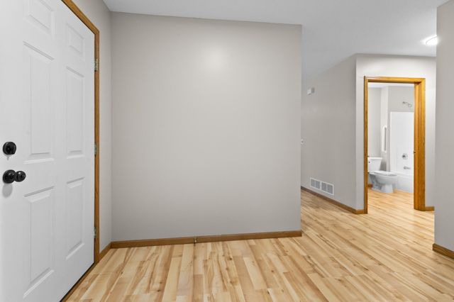 10993 Kirby Boulevard, Chisago City, MN 55013