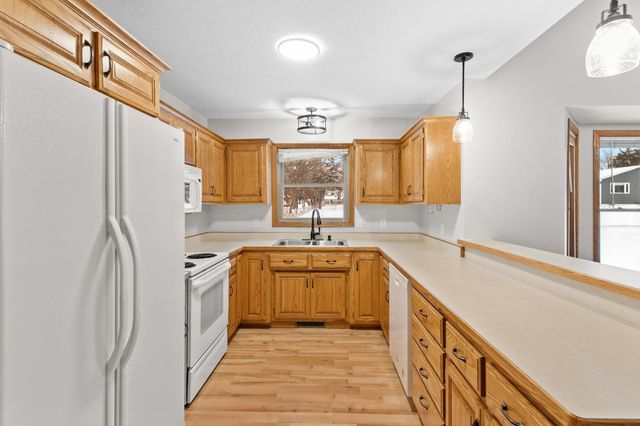 10993 Kirby Boulevard, Chisago City, MN 55013