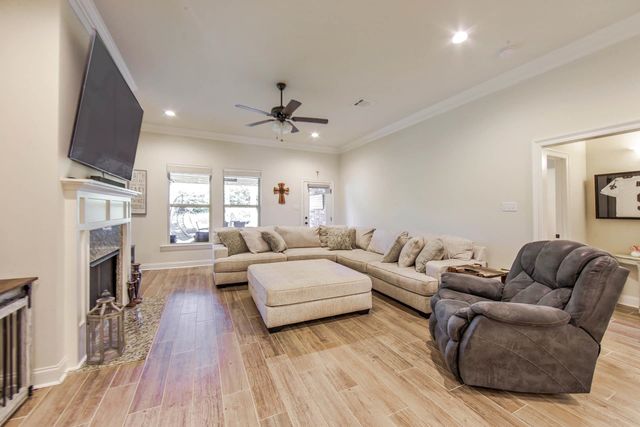 454 Madio Drive, Houma, LA 70364
