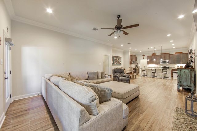 454 Madio Drive, Houma, LA 70364