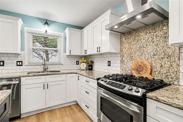 210 Fireside Way, Fairburn, GA 30213