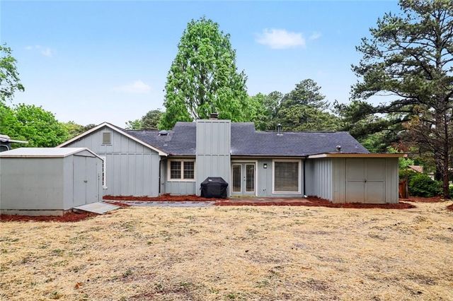 210 Fireside Way, Fairburn, GA 30213