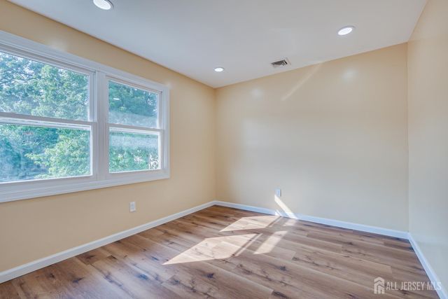 134 frank Street, Franklin Twsp, NJ 08873