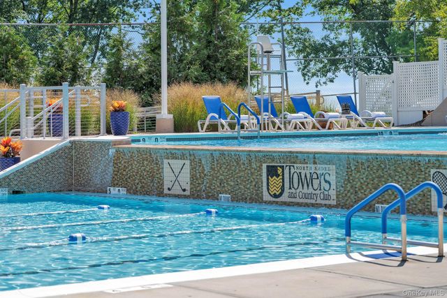 27010 Grand Central Parkway 2C, Floral Park, NY 11005