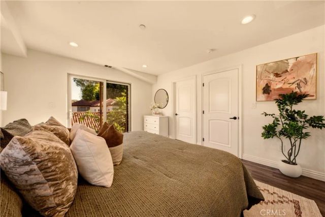 14702 Magnolia Boulevard 105, Sherman Oaks, CA 91403