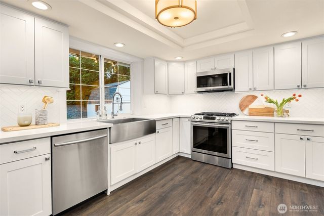 10702 NE 144th Court, Kirkland, WA 98034