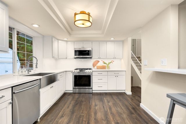 10702 NE 144th Court, Kirkland, WA 98034