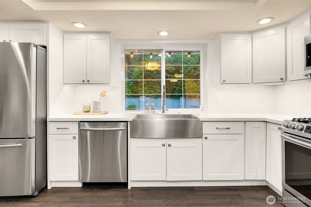 10702 NE 144th Court, Kirkland, WA 98034