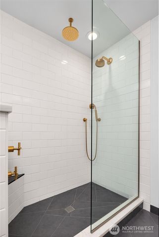 10702 NE 144th Court, Kirkland, WA 98034