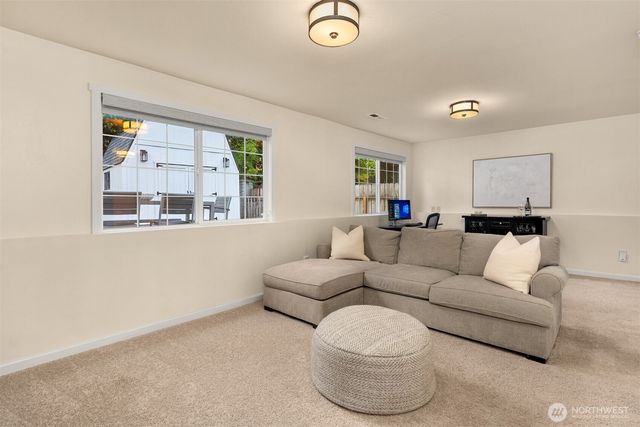 10702 NE 144th Court, Kirkland, WA 98034