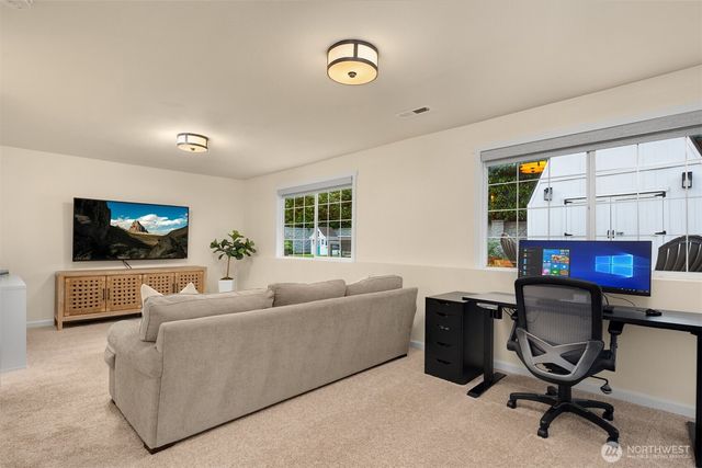 10702 NE 144th Court, Kirkland, WA 98034