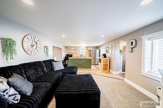 1060 Bear Avenue, Idaho Falls, ID 83402