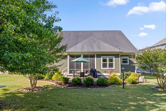 8217 Robertsview Drive, Ooltewah, TN 37363
