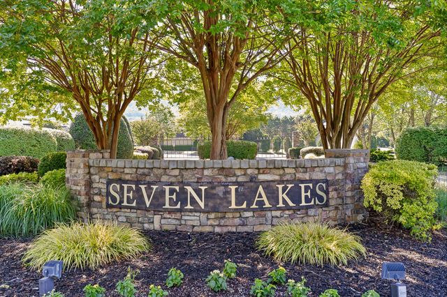 8217 Robertsview Drive, Ooltewah, TN 37363