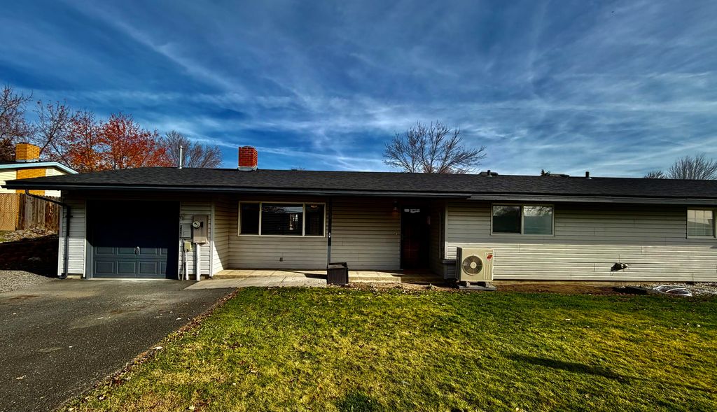 10361 McGuire Avenue, Klamath Falls, OR 97603