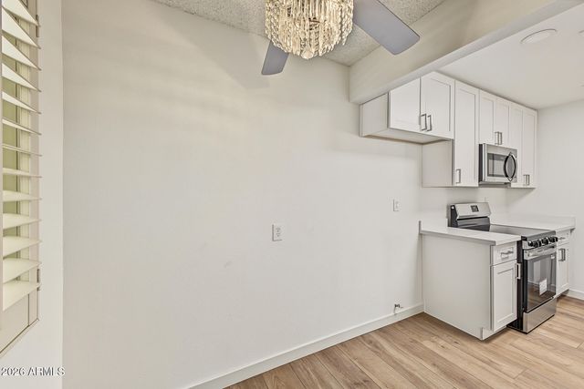 10031 W HUTTON Drive, Sun City, AZ 85351