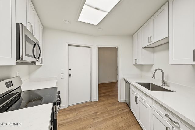 10031 W HUTTON Drive, Sun City, AZ 85351